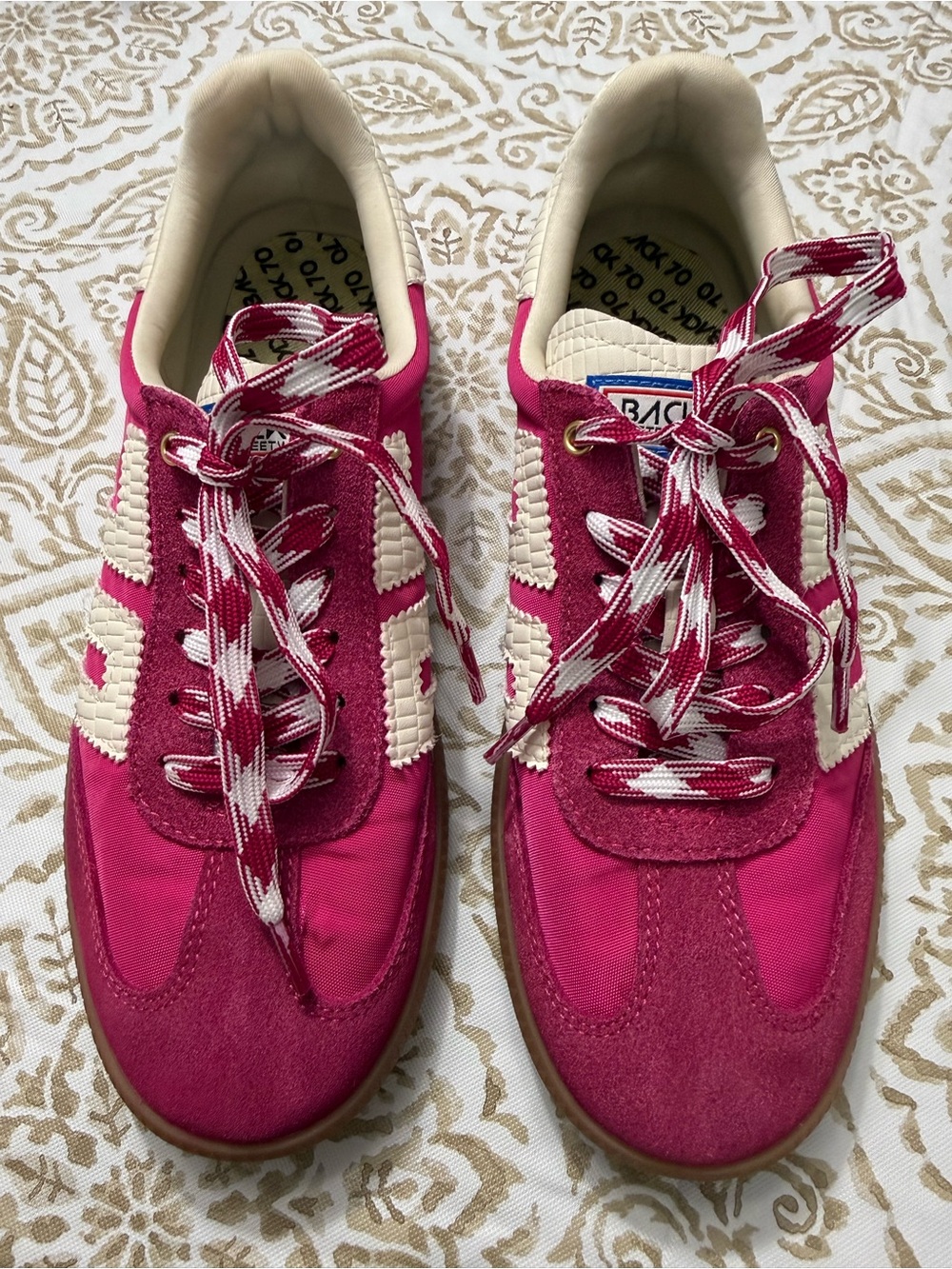 Back70 Ghost Cherry (Hot Pink) Women’s Sneakers Size 38/7.5-8